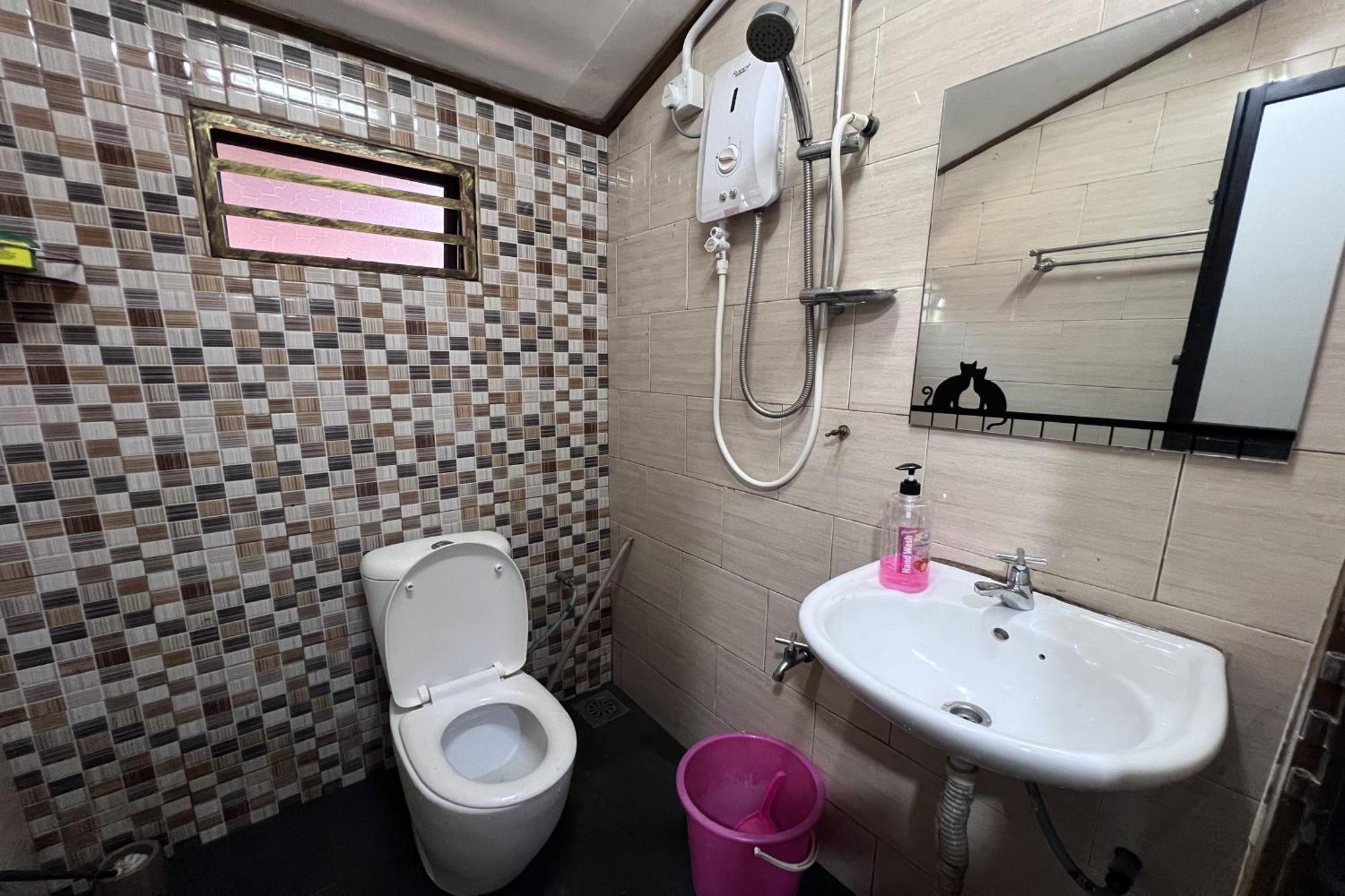 Nurbayu Chalet, Kemaman 콴탄 외부 사진