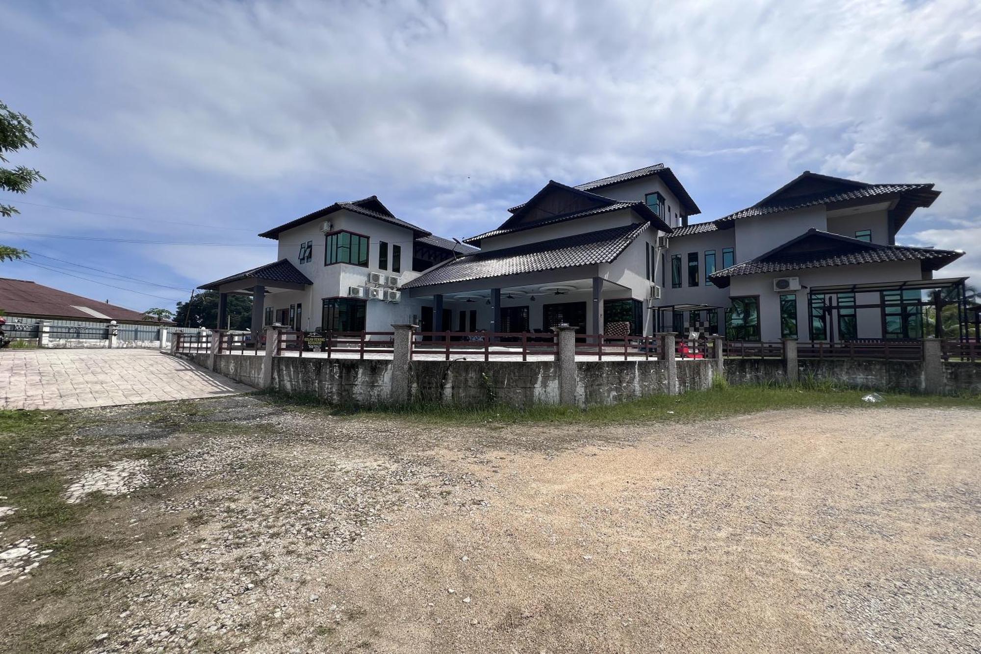 Nurbayu Chalet, Kemaman 콴탄 외부 사진
